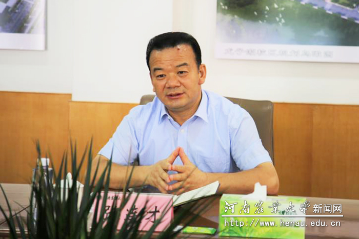 濮阳市副市长张连才讲话