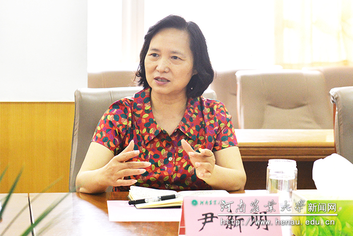 副校长尹新明发表讲话 副校长尹新明发表讲话